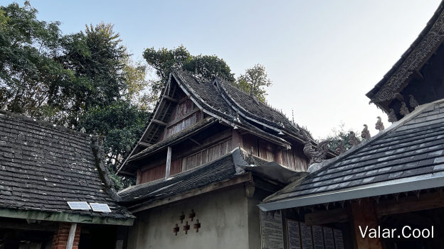 曼贺纳古寨佛寺
