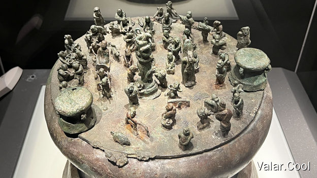 杀人祭柱场面贮贝器