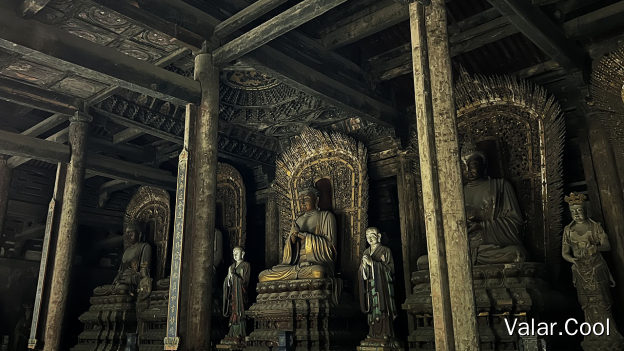 大雄宝殿殿内空间