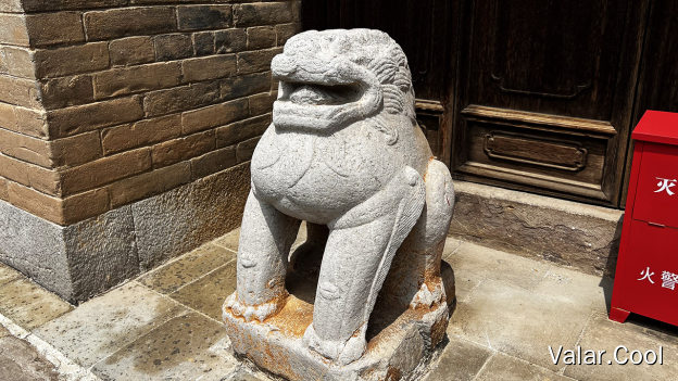藏经阁石狮